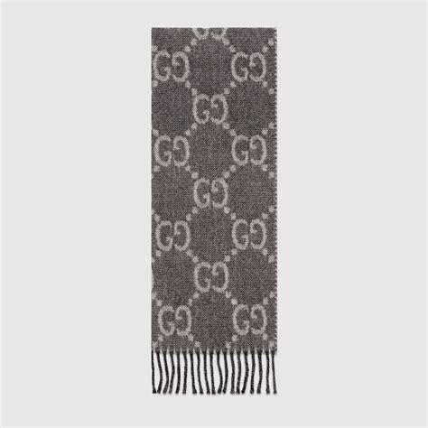 gucci gg jacquard pattern knitted scarf|Gucci neckerchief.